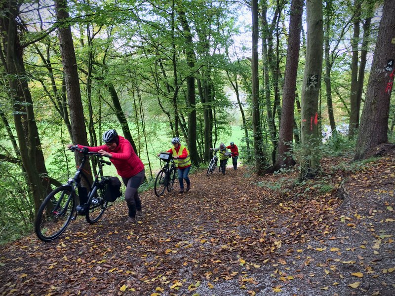 Radweg jetzt  - auch gegen Widerstand voran